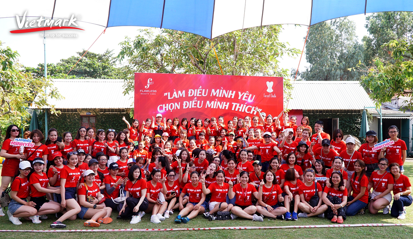 Flawless - Teambuilding & Khai Niên Tiệc 2019