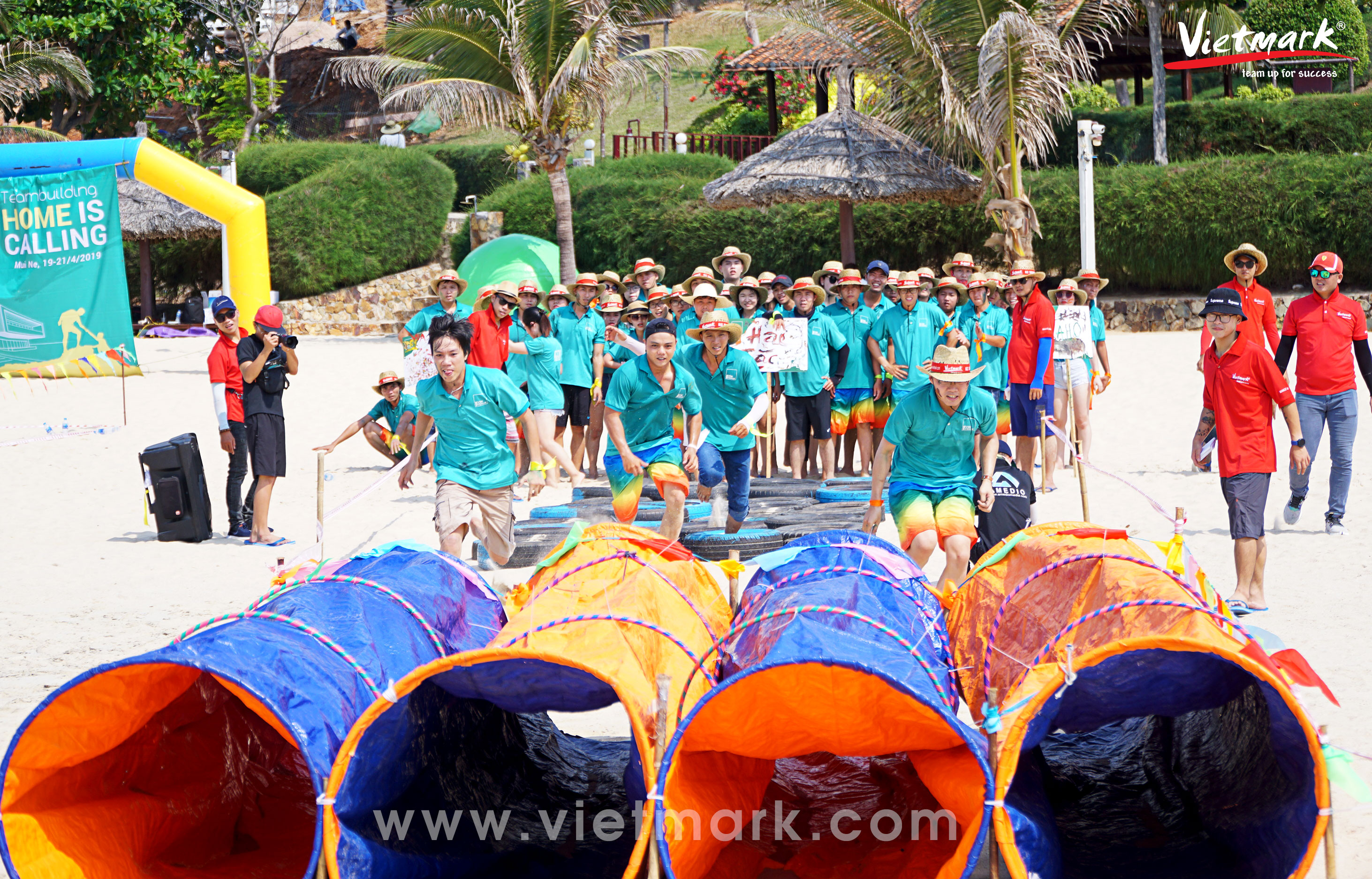 Icon Interior - Home Is Calling | Teambuilding 2019